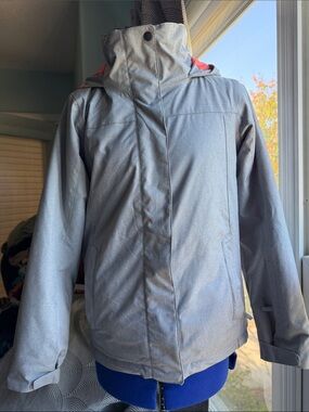 Roxy Jetty Snow Jacket  Grey Jacket with Orange lining and Hood Accent. Like new